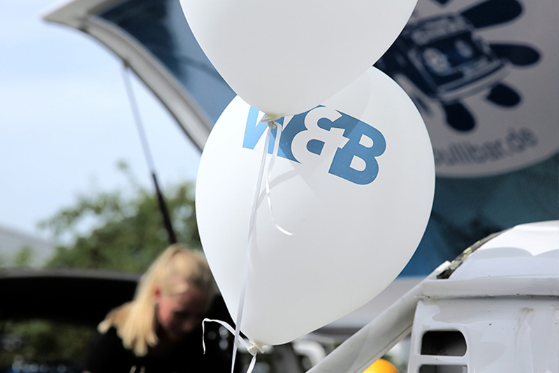 Einweihungsfeier Firmengebäude Lübeck: Luftballons
