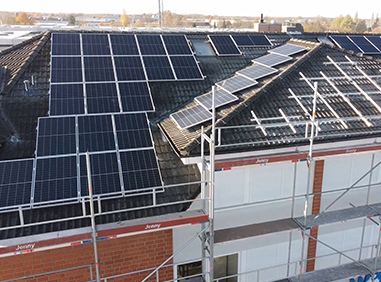 Solarenergie vom W&B-Dach
